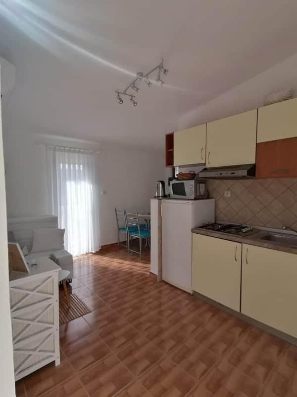 Apartment Krmpotic Vir Bagian luar foto