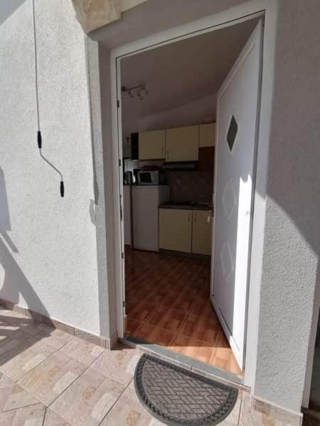 Apartment Krmpotic Vir Bagian luar foto